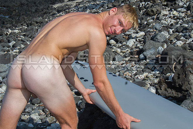 Surfer Sandy in Hawaii! Image